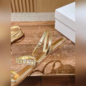 #Dior летняя новинка с бриллиантовой застежкой, плоской подошвой 