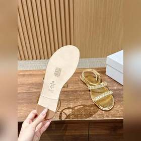 #Dior летняя новинка с бриллиантовой застежкой, плоской подошвой 