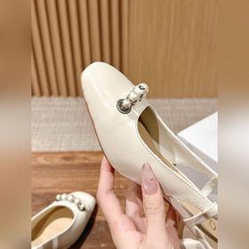Дизайнерские весенне-летние сандалии Mary Jane от Dior с логотипо