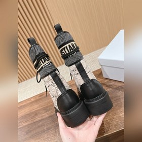 【Piri】 Новые легкие ботинки с вышивкой от Dior Элегантные ботинк