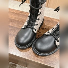 【Маури】 Новые легкие ботинки с вышивкой от Dior Эти стильные бот