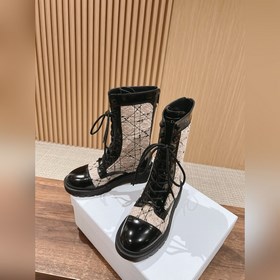 Новые легкие ботинки с вышивкой от Dior Эти стильные ботинки с у