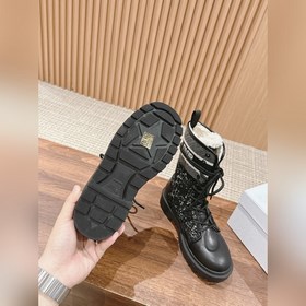 Дизайнерские ботинкиз шерсти Dior, изготовленные на высокотехноло