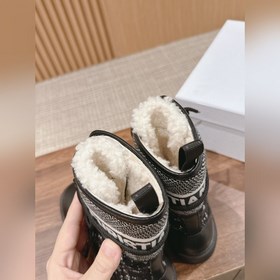 Дизайнерские ботинкиз шерсти Dior, изготовленные на высокотехноло