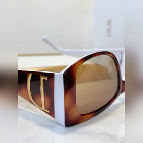 DIOR  Новая модель DIOR  МОДЕЛЬ： CD Diamond S10F Лаконичный и э