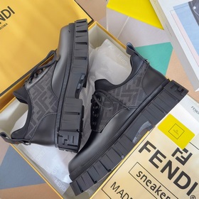 Версия высшего качества： низкие ботинки  Fendi Фенди Новая модел