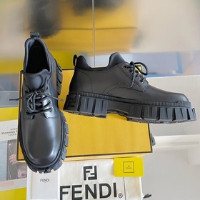 Версия высшего качества： низкие ботинки  Fendi Фенди Новая модел