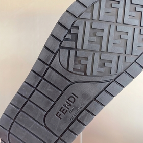 Версия высшего качества： мужская модель Fendi Diagonal серия FF 
