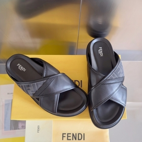 Версия высшего качества： мужская модель Fendi Diagonal серия FF