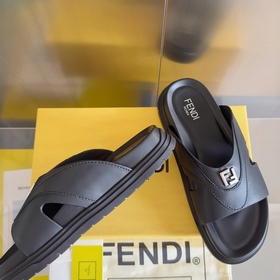 Версия высшего качества： мужская модель Fendi Diagonal серия FF
