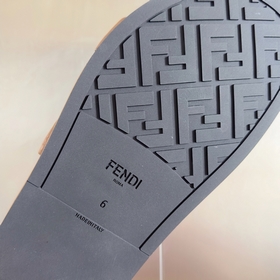 Топовая версия： мужская модель Fendi Новая цветовая гамма, санда