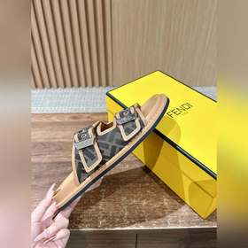 #Фенди с двумя ремешками плоской подошвой FFBaguette# Декоративна
