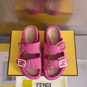 Версия высшего качества： модель для пар Fendi Новая цветовая гам