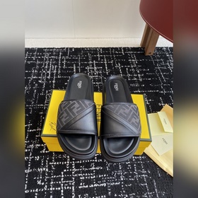 Услуги покупке товаров  Fendi Diagonal серия FF с узором виде пе