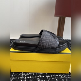 Услуги покупке товаров  Fendi Diagonal серия FF с узором виде пе
