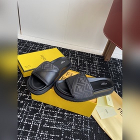 Услуги покупке товаров  Fendi Diagonal серия FF с узором виде пе