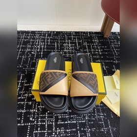 Услуги покупке товаров  Fendi Diagonal серия FF с узором виде пе