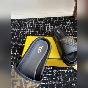 Услуги покупке товаров  Fendi Diagonal серия FF с узором виде пе