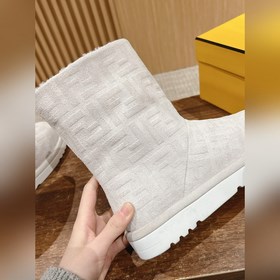 Новые зимние и осенние шерстяные сапоги Fendi из кожи меха. Очень