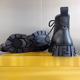 Топовая версия： ботинки Fendi Новая модель Force с шнурками, тол