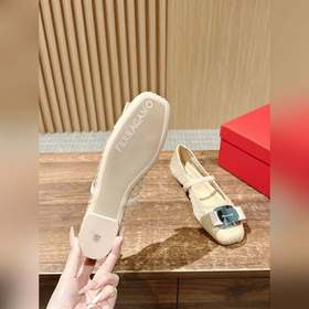 #Fila балетки на плоской подошве Балетки, которые часто появляютс