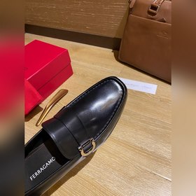 Элегантные мужские туфли Ferragamo. Эта модель туфель для мужчин 