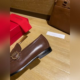 Элегантные мужские туфли Ferragamo. Эта модель туфель-лофек отлич