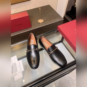 Элегантные мужские туфли Ferragamo. Эта модель туфель для мужчин 