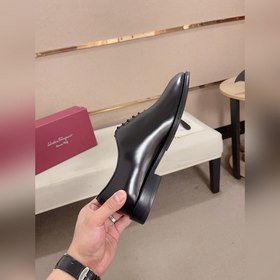 Высококачественная версия Ferragamo в Дунань! Эксклюзивный хит п