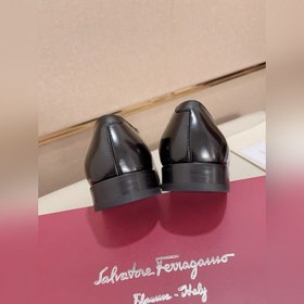 Высококачественная версия Ferragamo в Дунань! Эксклюзивный хит п
