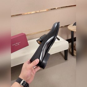 Высококачественная версия Ferragamo в Дунань! Эксклюзивный хит п
