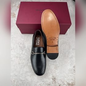 Элегантные мужские туфли Ferragamo. Эта модель туфель для мужчин 