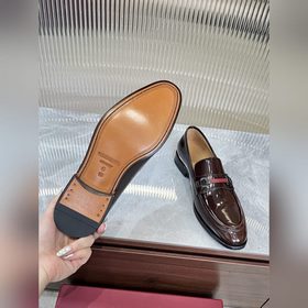 Элегантные мужские туфли Ferragamo. Эта модель туфель для мужчин 