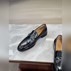 Элегантные мужские туфли Ferragamo. Эта модель туфель для мужчин 