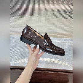 Элегантные мужские туфли Ferragamo. Эта модель туфель для мужчин 