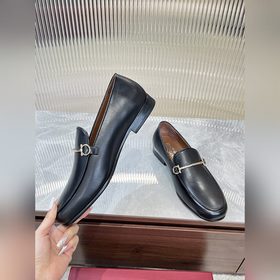 Элегантные мужские туфли Ferragamo. Эта модель туфель для мужчин 