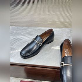 Элегантные мужские туфли Ferragamo. Эта модель туфель для мужчин 