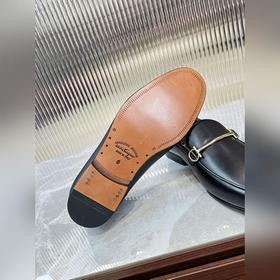 Элегантные мужские туфли Ferragamo. Эта модель туфель для мужчин 