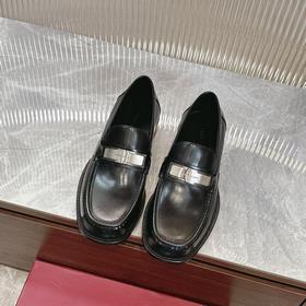 Ferragamo – популярные мужские туфли-лоферы! Тщательно отобранная