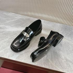 Ferragamo – популярные мужские туфли-лодочки! Тщательно отобранна