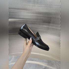 Ferragamo – популярные мужские туфли-лоферы! Тщательно отобранная
