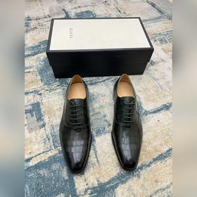 Gucci Размер： 38-45  Новинка от официального сайта Gucci. Мужск