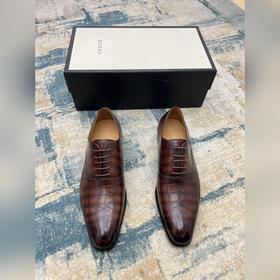 Gucci Размер： 38-45  Новинка от официального сайта Gucci. Мужск