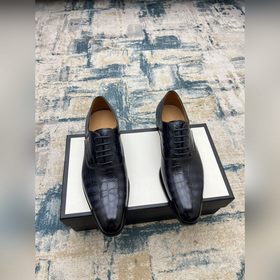 Gucci Размер： 38-45  Новинка от официального сайта Gucci. Мужск