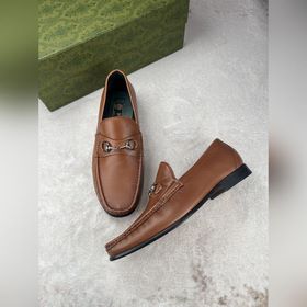 Мужские лоферы Gucci в новом исполнении с мотивом пряжки лоферами