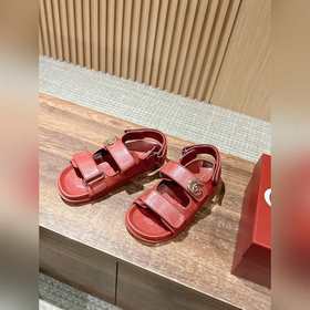 Новые пляжные сандалии Gucci с застежкой-липучкой, двойной пряжко