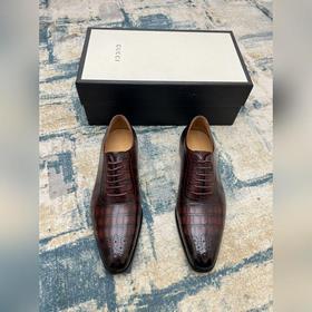 Gucci Размер： 38-45  Новинка от официального сайта Gucci. Мужск