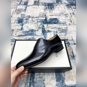Gucci Размер： 38-45  Новая модель мужских туфель для официальны