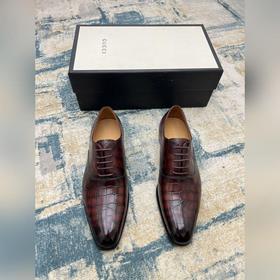 Gucci Размер： 38-45  Новинка от официального сайта Gucci. Мужск