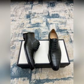 Gucci Размер： 38-45  Новинка от официального сайта Gucci. Мужск